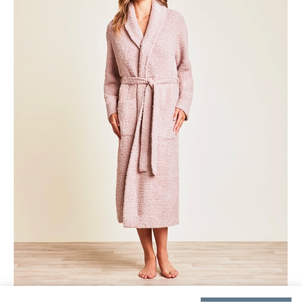 EUC Barefoot Dreams CozyChic robe!